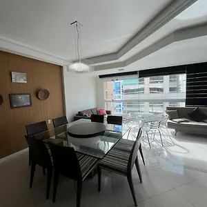  Apartamento 3 Suítes Próximo A